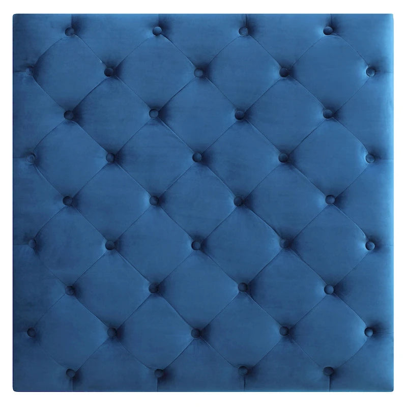Grand pouf capitonné en velours