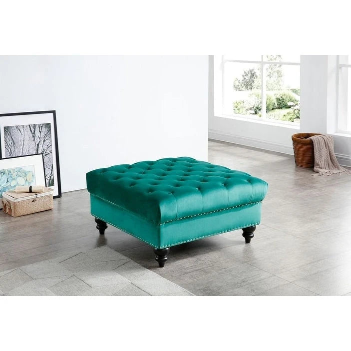 Grand pouf capitonné en velours