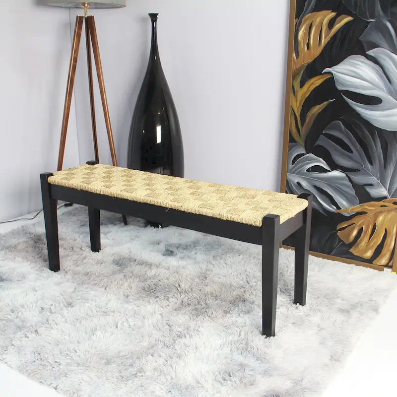 Banc d'intérieur en bois massif et jonc de mer naturel
